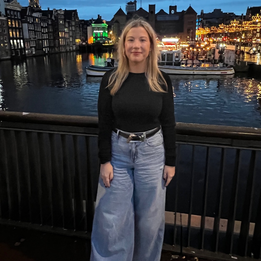 Meet your Posher, Melanie